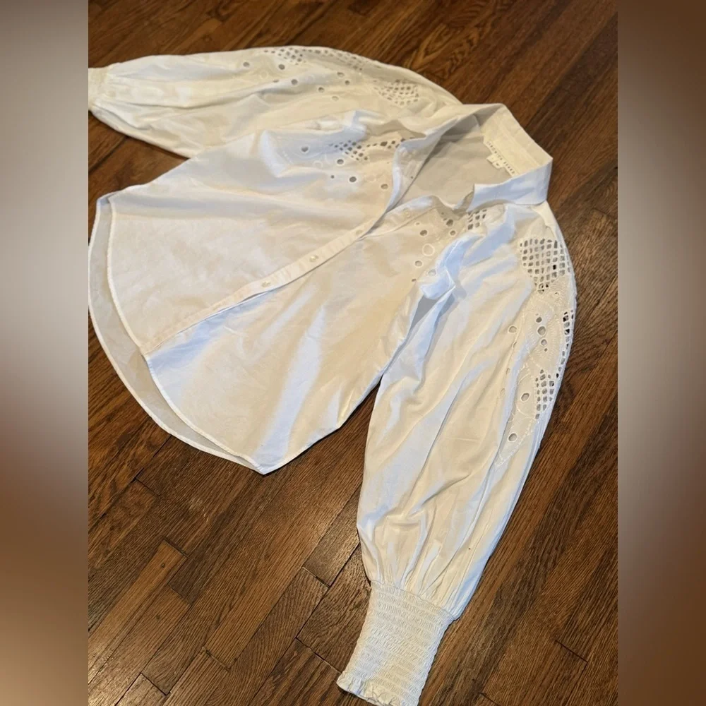 Veronica Beard Lilah Lace Cut Out Geometric Abstract White Eyelet Blouse Size 4 - Picture 8 of 11
